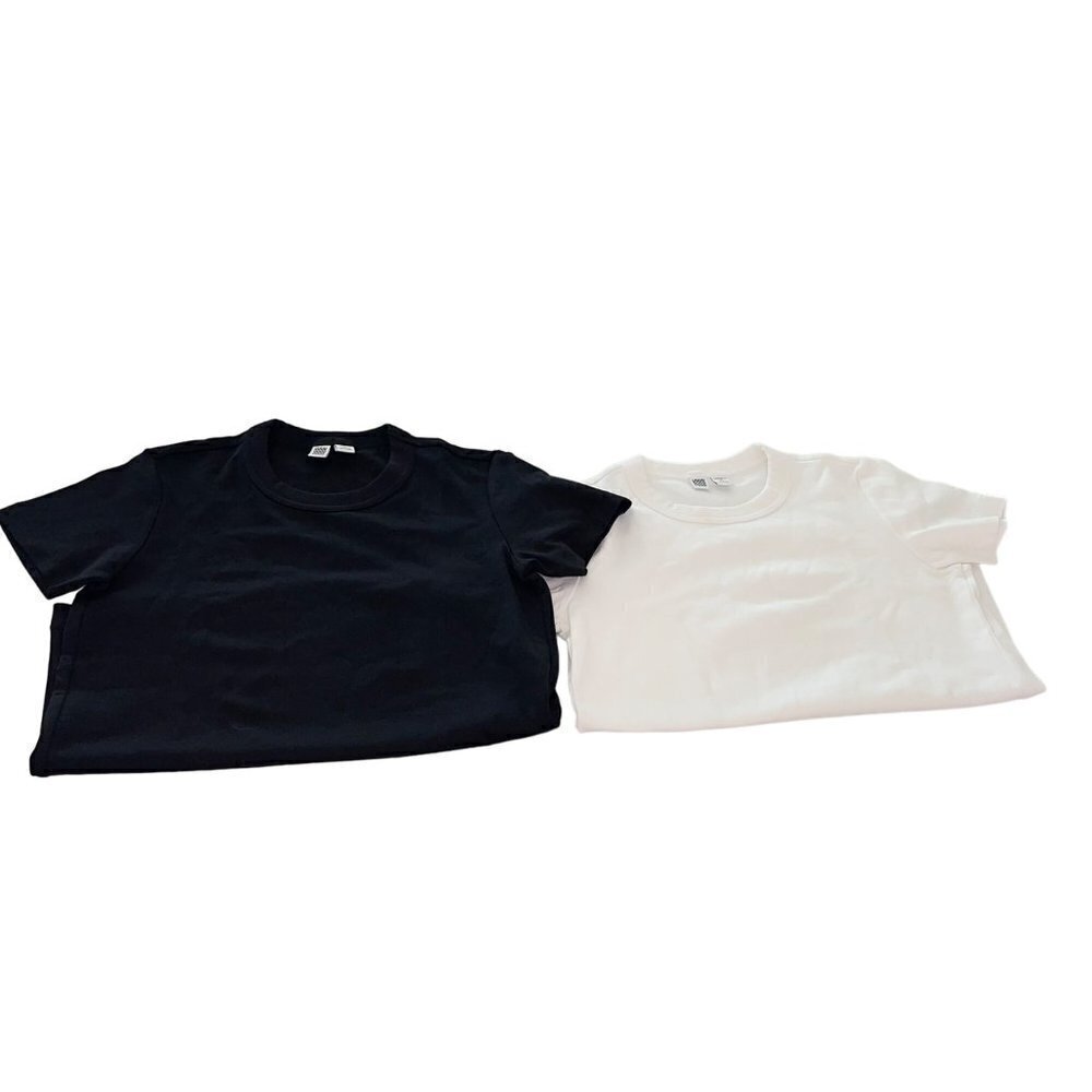 Uniqlo Womens Tee Shirt Size XS Black And White Two Pure Cotton Vietnam